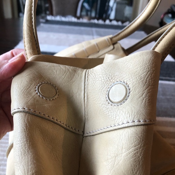Tod’s Beige Hobo Bucket shoulder-bag - Picture 10 of 10